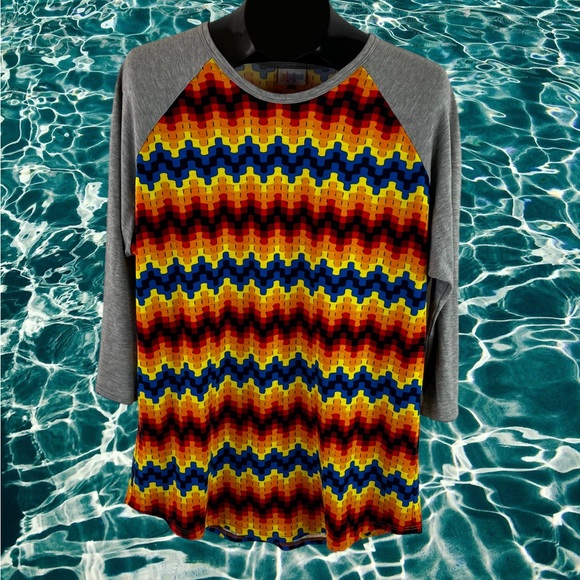 LULAROE XL Randy Baseball Tee • Mid-Length Raglan Sleeves • Multi Color Body - Picture 10 of 10